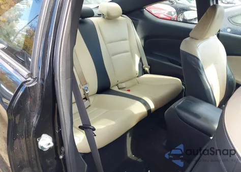 2016 Honda Accord Touring z USA, uszkodzony, nr VIN 1HGCT2B07GA001892